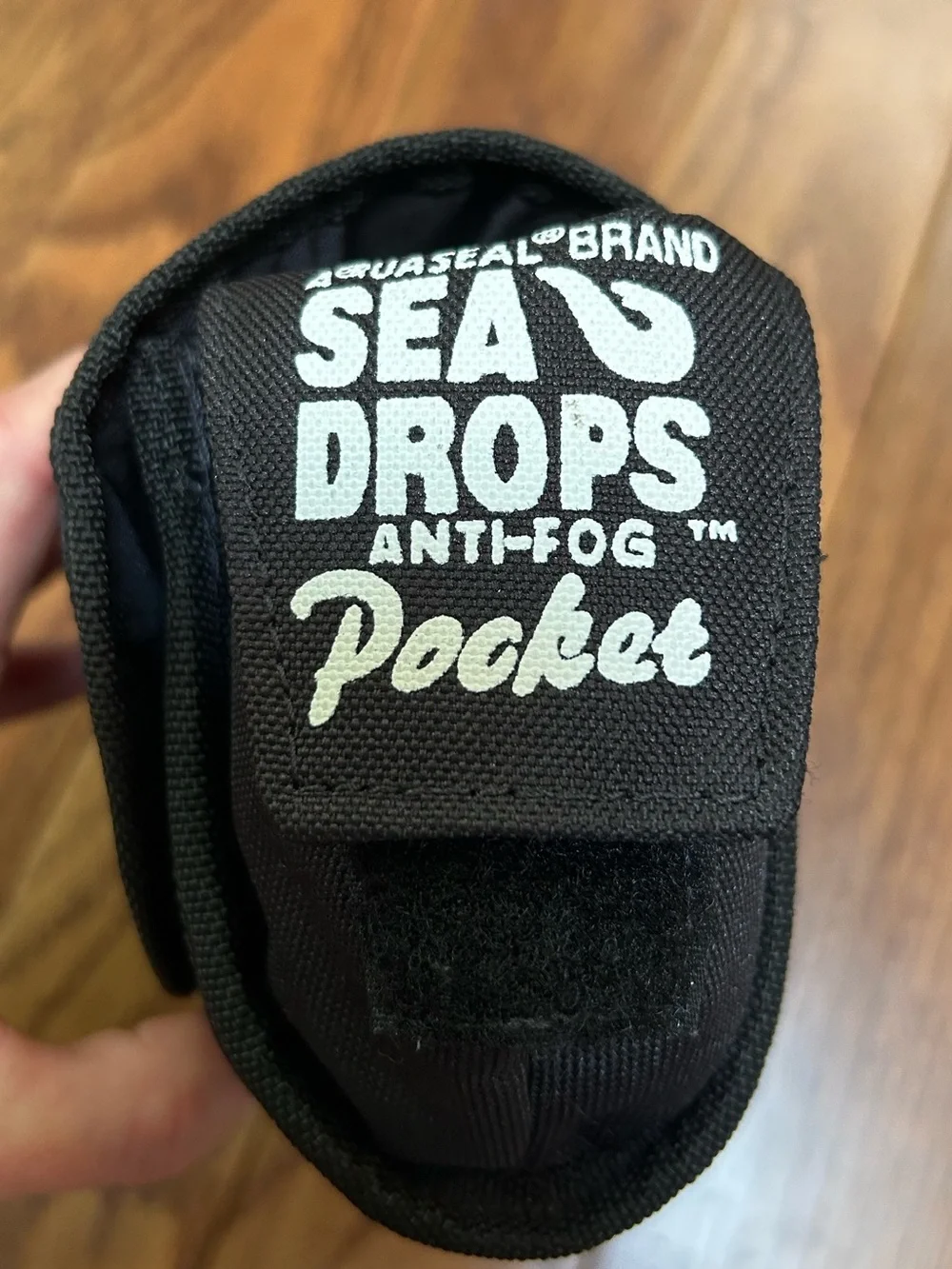 Akona Adventure Gear scuba mask carry bag